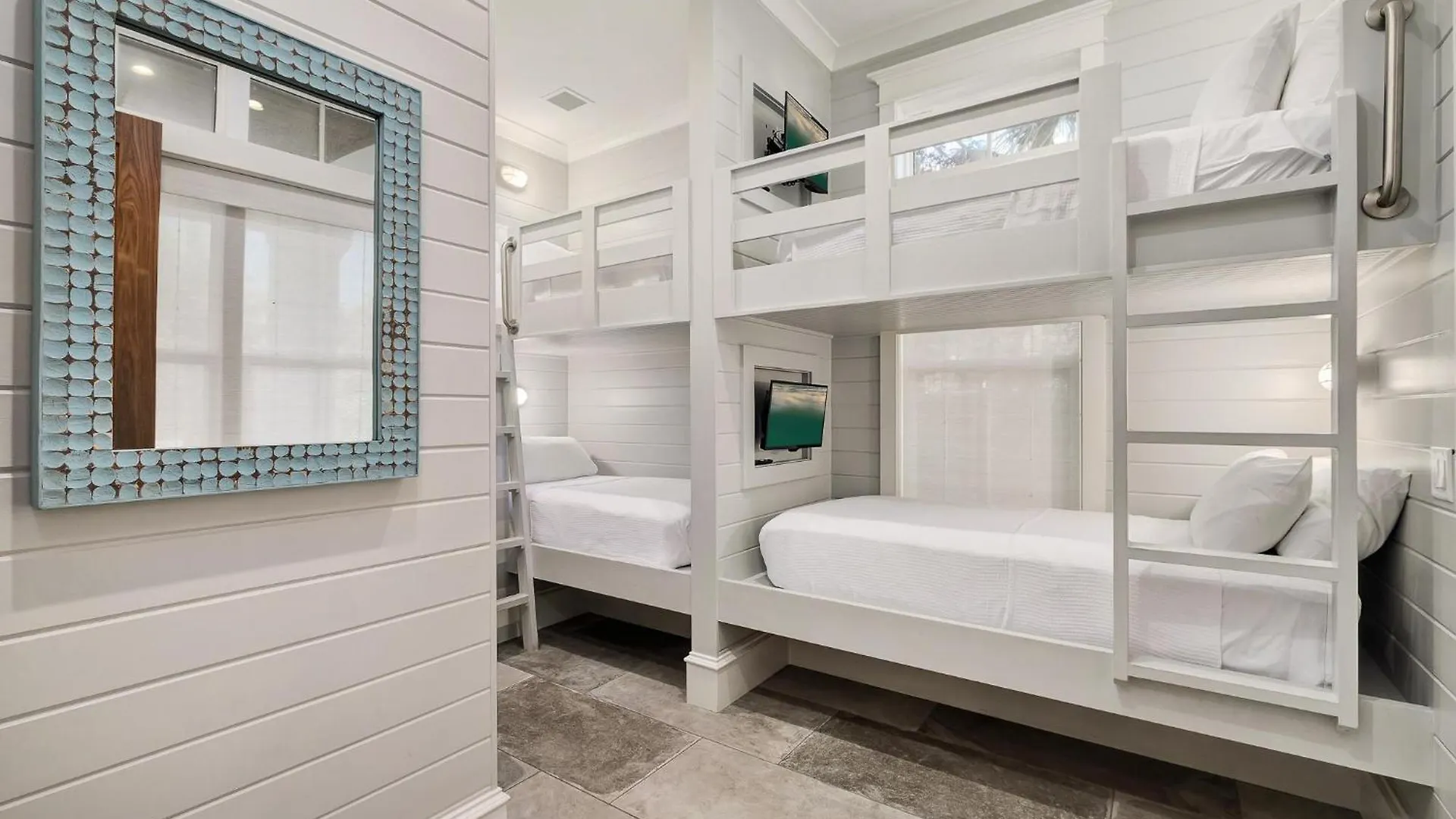 Paradise At Park Row Destin 0*,  United States