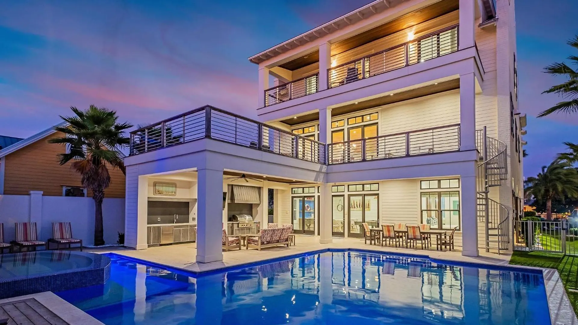 Paradise At Park Row Destin
